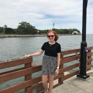 Meet your Posher, Macy